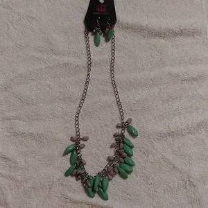 Paparazzi Necklace & Earrings